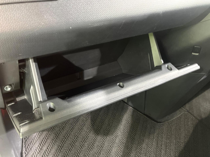 2018 Toyota Roomy DBA-M900A (UW-69f2a4c85738c)[4]