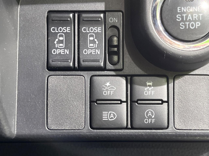2018 Toyota Roomy DBA-M900A (UW-69f2a4c85738c)[13]