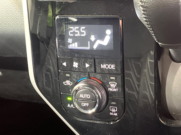 2018 Toyota Roomy DBA-M900A (UW-69f2a4c85738c)[23]