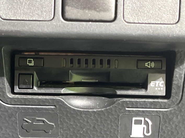 2018 Toyota Roomy DBA-M900A (UW-69f2a4c85738c)[11]