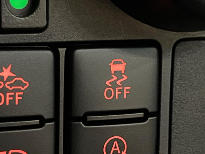 2019 Toyota TANK DBA-M900A (UW-69f2a4c9af22c)[26]