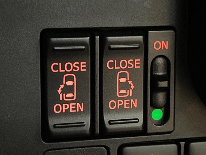 2019 Toyota TANK DBA-M900A (UW-69f2a4c9af22c)[25]