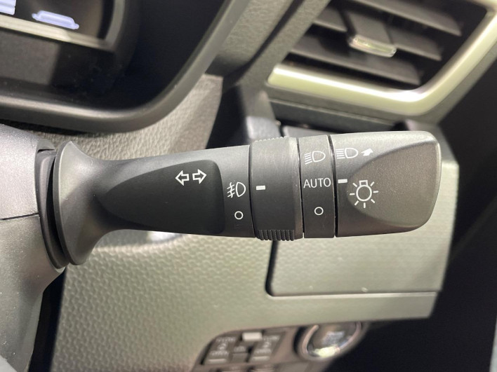 2020 Toyota Roomy 5BA-M900A (UW-69f2a4ca6240d)[24]