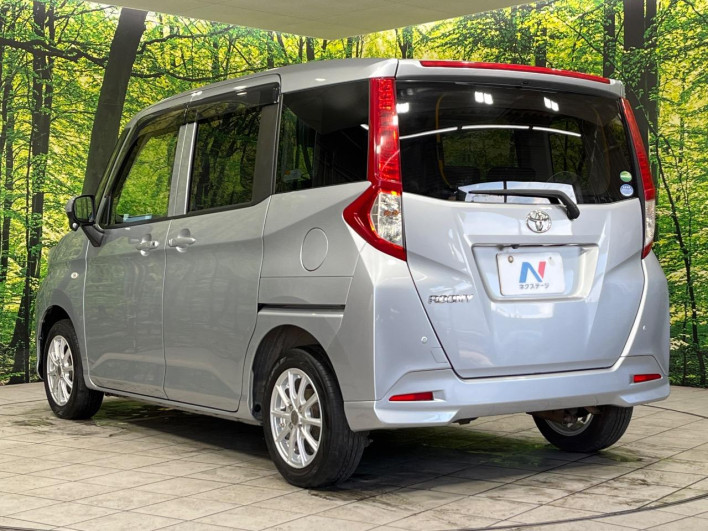 2017 Toyota Roomy DBA-M910A (UW-69f2a4ceccde0)[24]