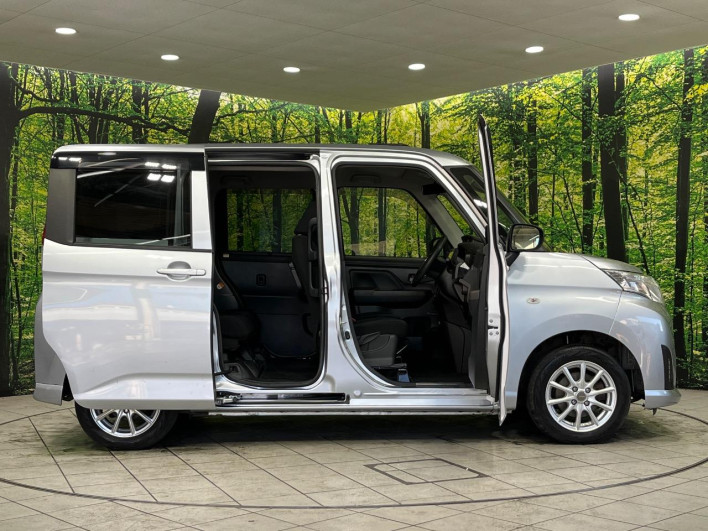 2017 Toyota Roomy DBA-M910A (UW-69f2a4ceccde0)[11]