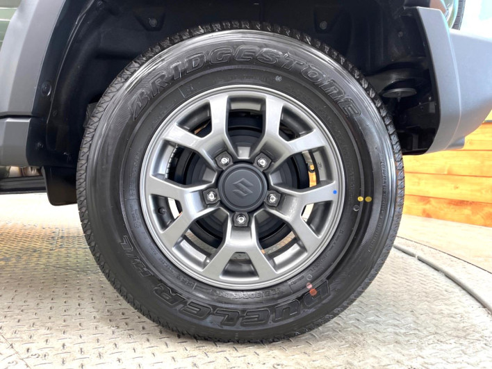 2026 Suzuki Jimny Nomad 3BA-JC74W (UW-69f2a4d3378d3)[28]