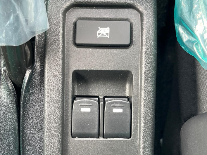 2025 Suzuki Jimny Nomad 3BA-JC74W (UW-69f2a4d3a3d52)[14]