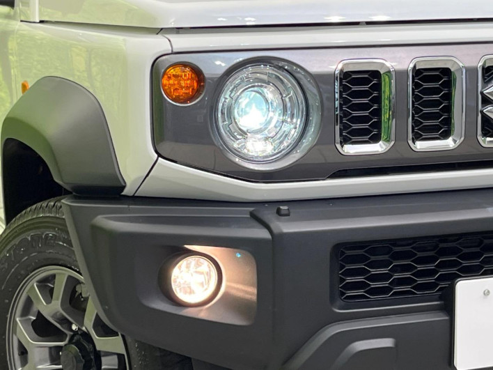 2025 Suzuki Jimny Nomad 3BA-JC74W (UW-69f2a4d3ee71e)[13]