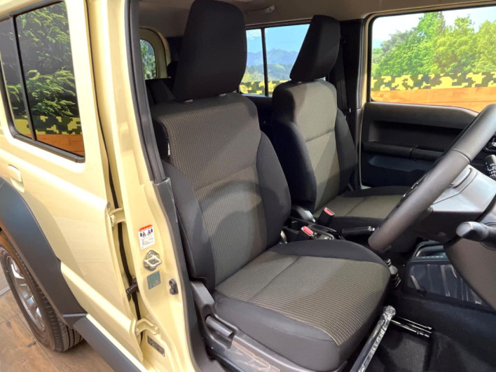 2026 Suzuki Jimny Nomad 3BA-JC74W (UW-69f2a4d6b77fb)[21]