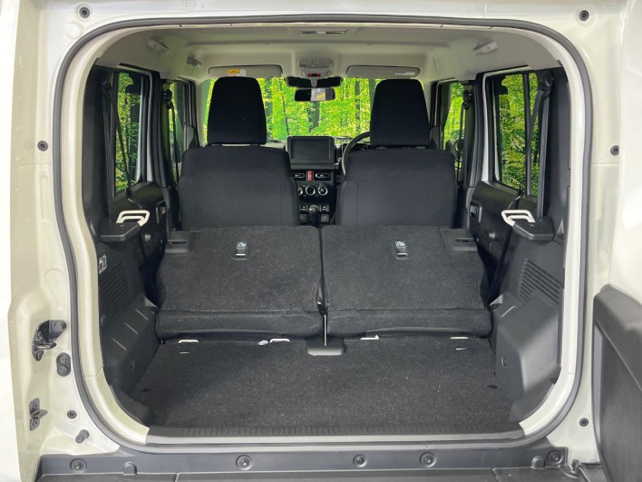 2026 Suzuki Jimny Nomad 3BA-JC74W (UW-69f2a4d81468a)[28]