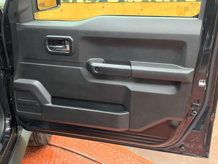 2026 Suzuki Jimny Nomad 3BA-JC74W (UW-69f2a4d83b046)[29]