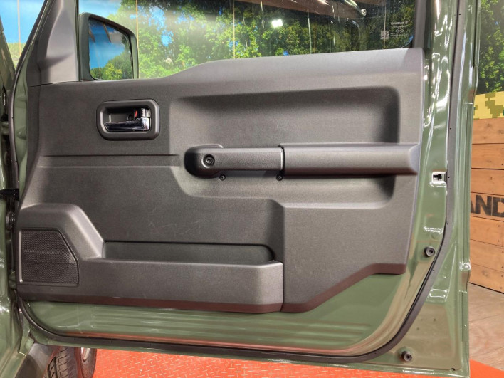 2025 Suzuki Jimny Nomad 3BA-JC74W (UW-69f2a4d8e938b)[29]