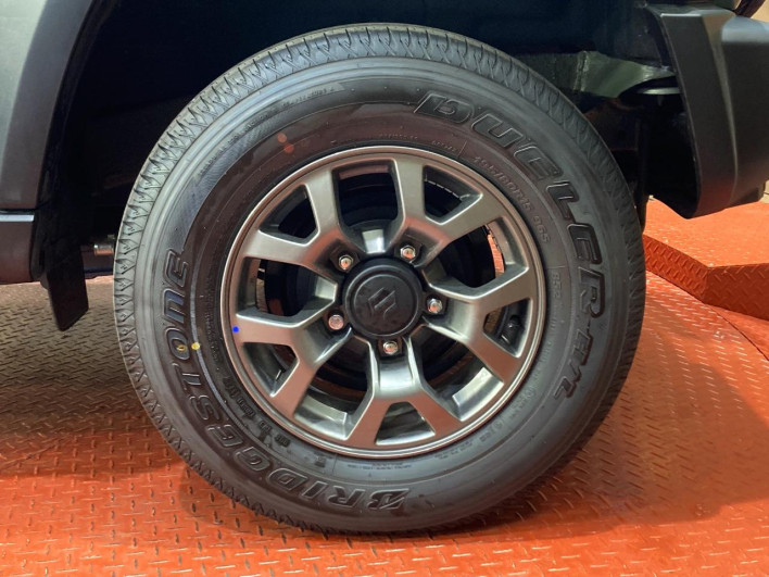 2025 Suzuki Jimny Nomad 3BA-JC74W (UW-69f2a4d8e938b)[14]