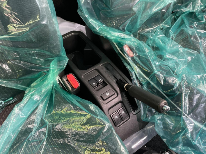 2026 Suzuki Jimny Nomad 3BA-JC74W (UW-69f2a4d9608f6)[19]