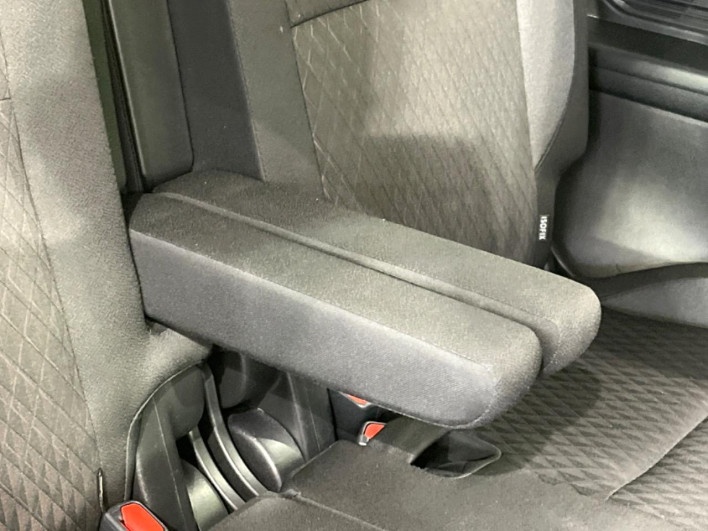 2024 Mitsubishi Delica D:2 5AA-MB37S (UW-69f2a4db49162)[27]