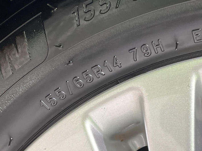 2014 Suzuki Wagon R Stingray DAA-MH44S (UW-69f2a4e397345)[8]