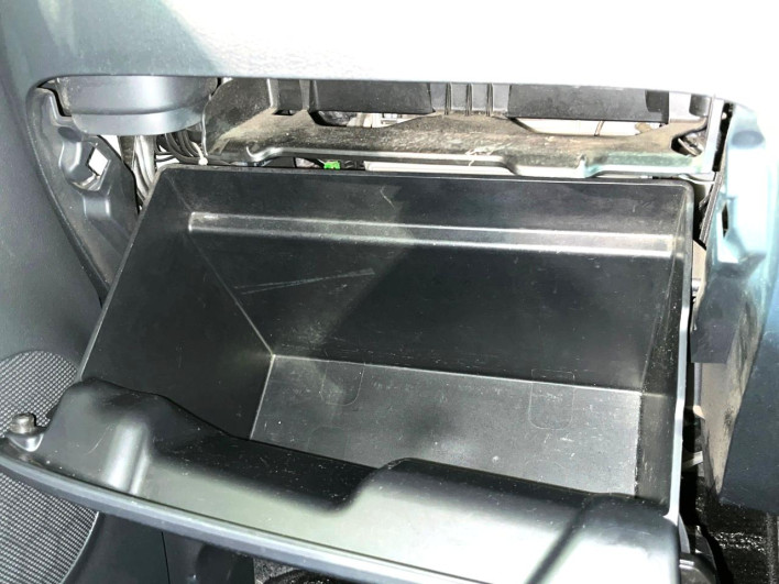 2013 Suzuki Spacia Custom DBA-MK32S (UW-69f2a4e4dbf95)[17]