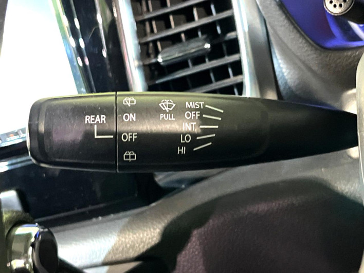 2013 Suzuki Spacia Custom DBA-MK32S (UW-69f2a4e4dbf95)[22]