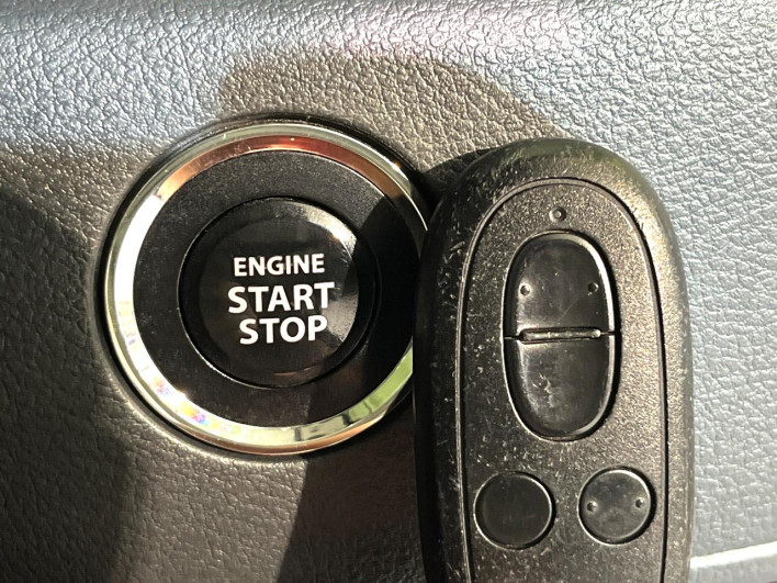 2013 Suzuki Spacia Custom DBA-MK32S (UW-69f2a4e4dbf95)[12]