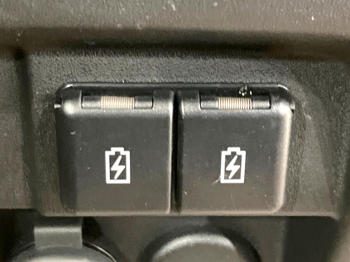 2023 Suzuki Spacia Gear 5AA-MK53S (UW-69f2a4e945048)[21]