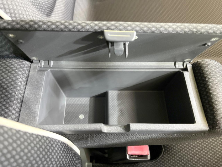 2014 Suzuki Hustler DBA-MR31S (UW-69f2a4f510903)[24]