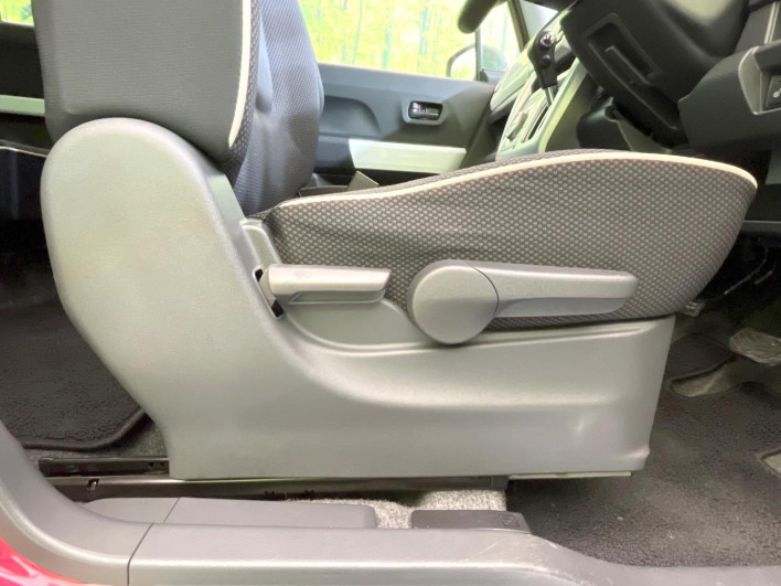 2014 Suzuki Hustler DBA-MR31S (UW-69f2a4f510903)[15]