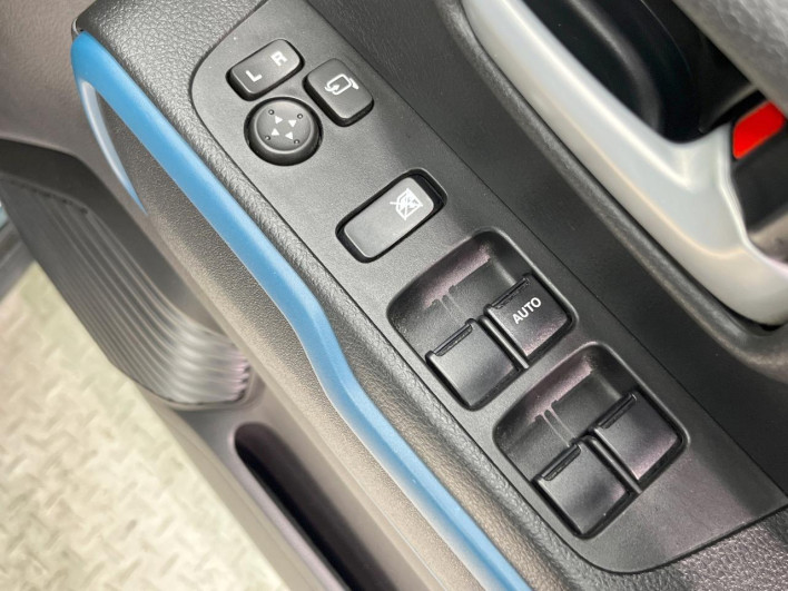 2020 Suzuki Hustler 5AA-MR92S (UW-69f2a4f93b262)[22]