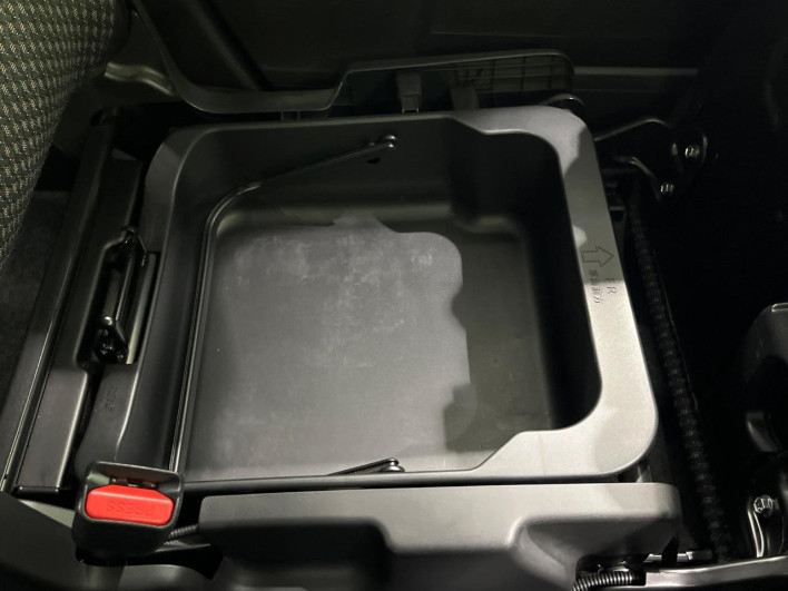 2021 Suzuki Hustler 5AA-MR92S (UW-69f2a4fbe7f90)[9]