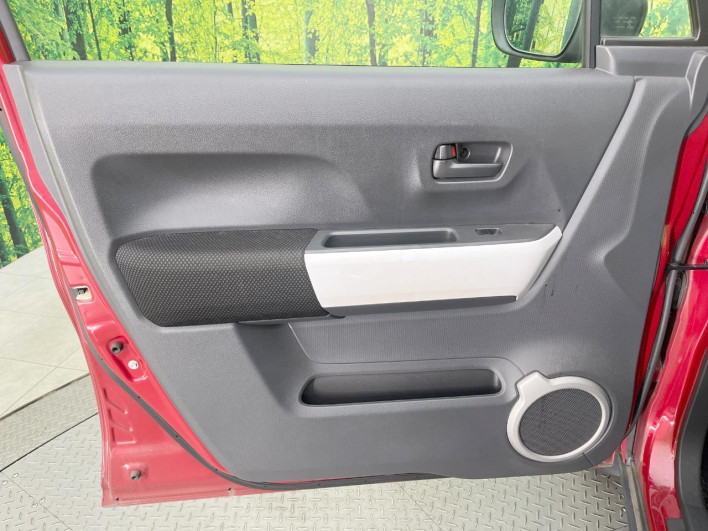2014 Mazda Flair Crossover DBA-MS31S (UW-69f2a5009eaa7)[28]