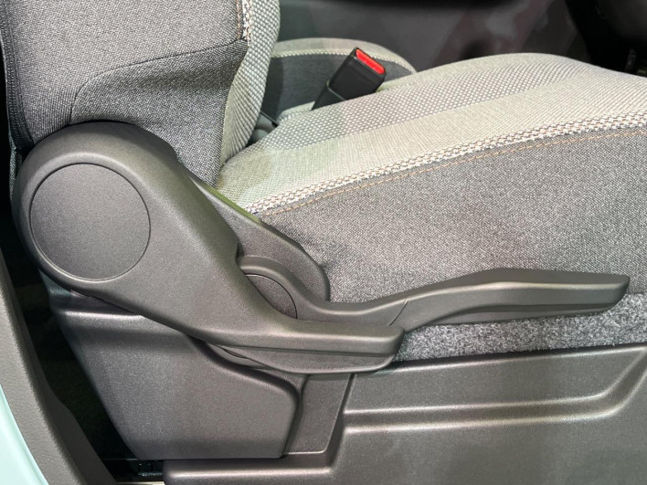 2025 Suzuki Wagon R Smile 5AA-MX91S (UW-69f2a502d86fd)[28]