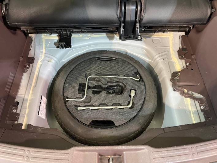 2013 Toyota Spade DBA-NCP141 (UW-69f2a523b997e)[19]