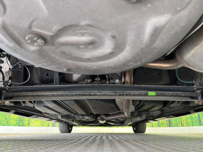 2011 Toyota Sienta DBA-NCP81G (UW-69f2a5242bc19)[21]