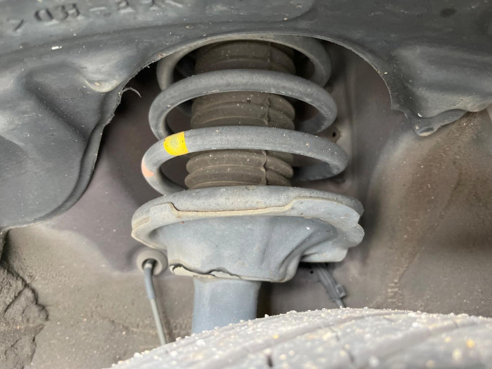 2011 Toyota Sienta DBA-NCP81G (UW-69f2a5242bc19)[15]