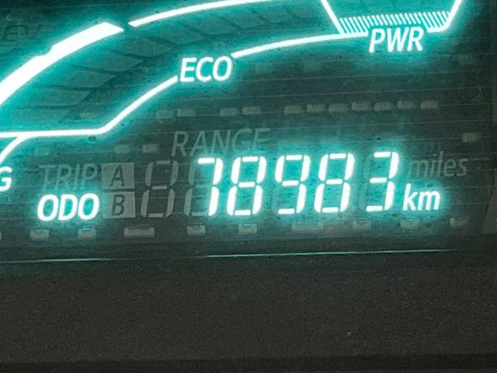 2012 Toyota Aqua DAA-NHP10 (UW-69f2a52697074)[2]