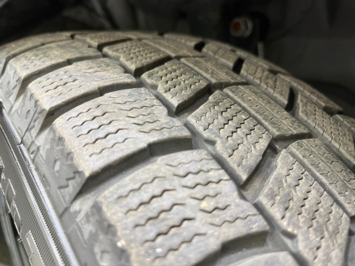 2012 Toyota Aqua DAA-NHP10 (UW-69f2a52697074)[7]