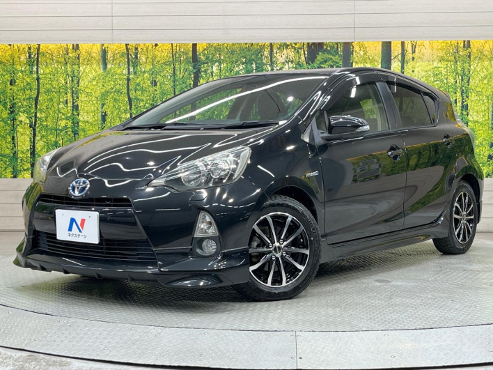 2012 Toyota Aqua DAA-NHP10 (UW-69f2a52697074)[0]