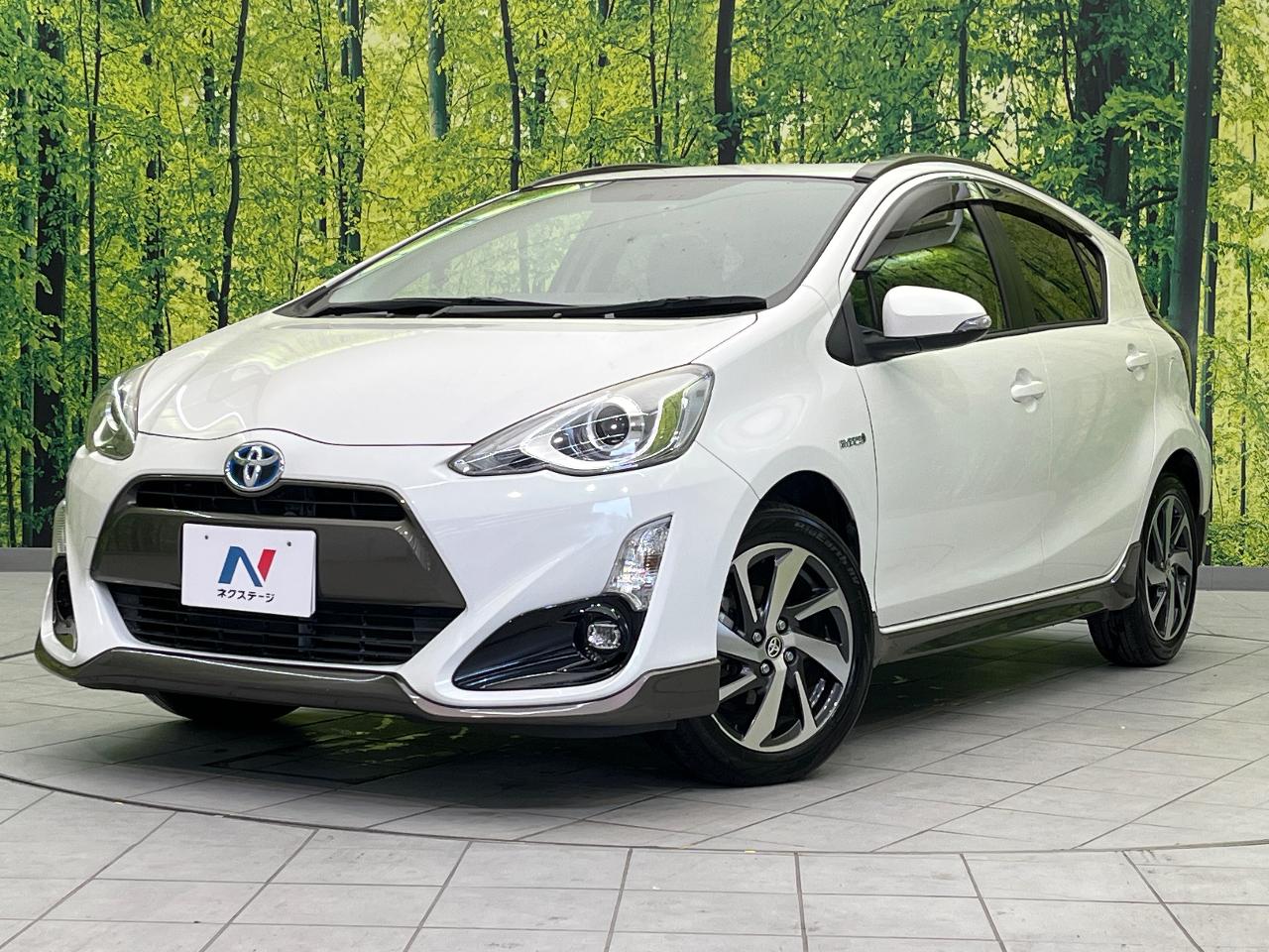 2015 Toyota Aqua DAA-NHP10