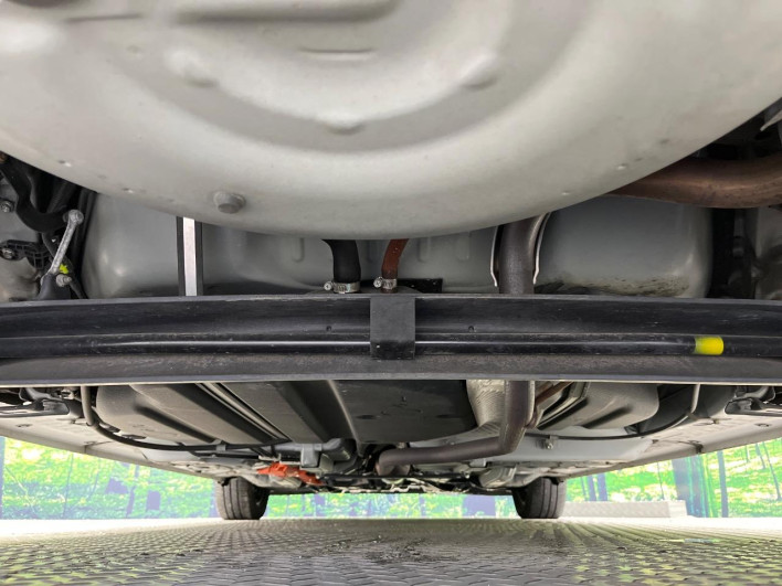 2017 Toyota Sienta DAA-NHP170G (UW-69f2a52abe998)[6]