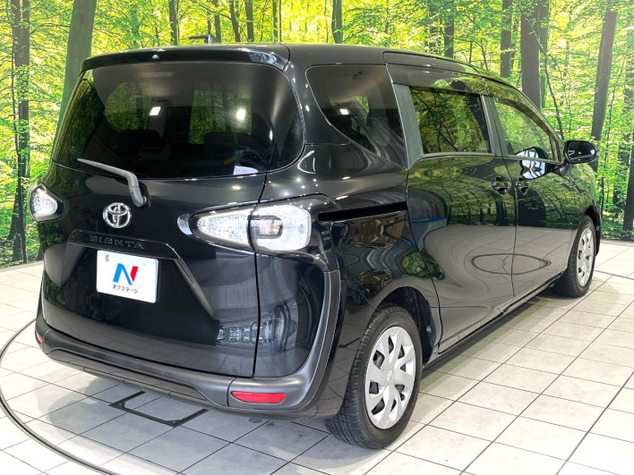 2015 Toyota Sienta DBA-NSP170G (UW-69f2a52d362f9)[21]