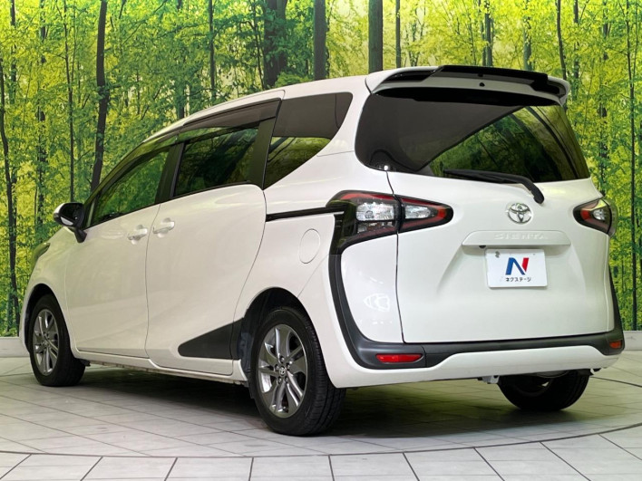 2015 Toyota Sienta DBA-NSP170G (UW-69f2a52dd90f1)[14]