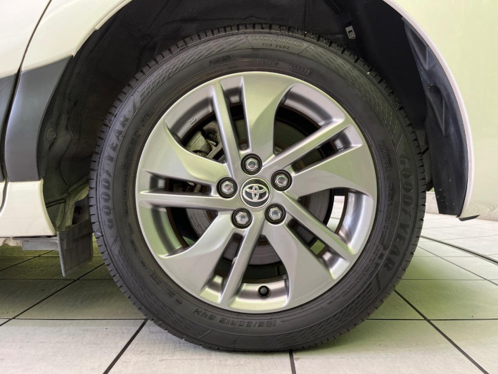 2015 Toyota Sienta DBA-NSP170G (UW-69f2a52dd90f1)[24]