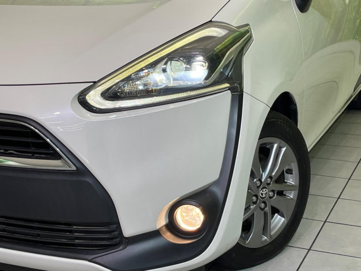 2015 Toyota Sienta DBA-NSP170G (UW-69f2a52dd90f1)[20]