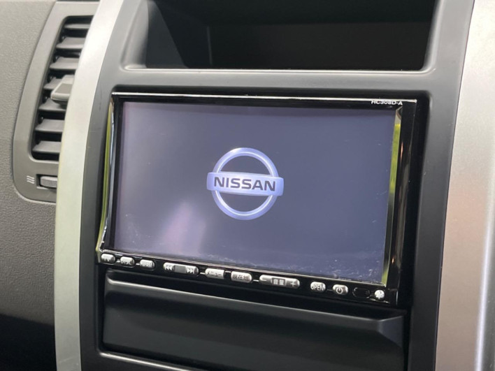 2008 Nissan X-Trail DBA-NT31 (UW-69f2a52fe5d61)[24]