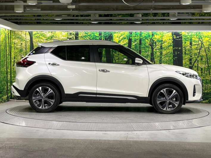 2021 Nissan Kicks 6AA-P15 (UW-69f2a531c9965)[8]