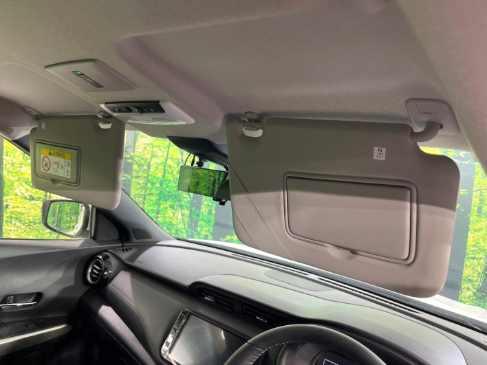 2021 Nissan Kicks 6AA-P15 (UW-69f2a531c9965)[21]