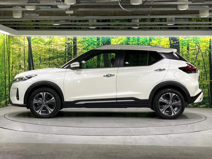 2021 Nissan Kicks 6AA-P15 (UW-69f2a531c9965)[12]