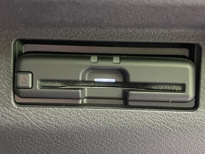 2021 Nissan Kicks 6AA-P15 (UW-69f2a5321c3ef)[20]