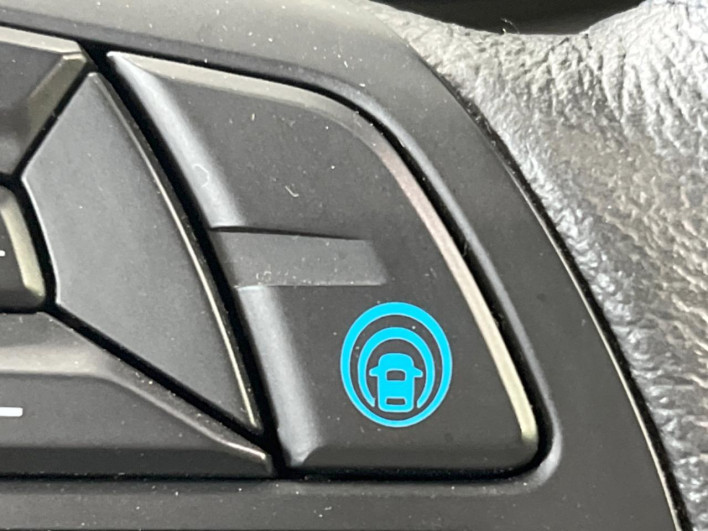 2021 Nissan Kicks 6AA-P15 (UW-69f2a5321c3ef)[23]