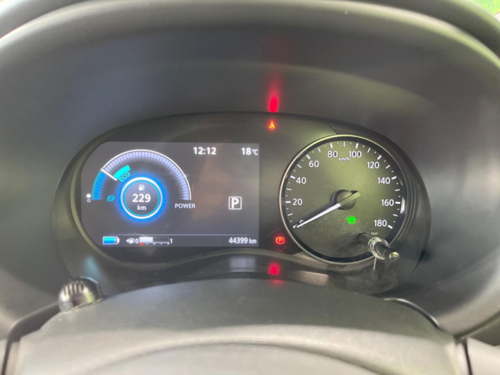 2021 Nissan Kicks 6AA-P15 (UW-69f2a5321c3ef)[27]