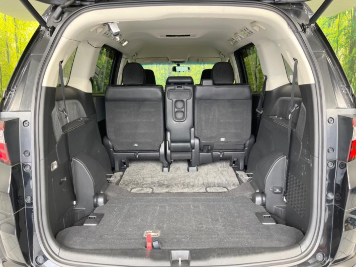 2016 Honda Odyssey DBA-RC1 (UW-69f2a532ef7b9)[8]